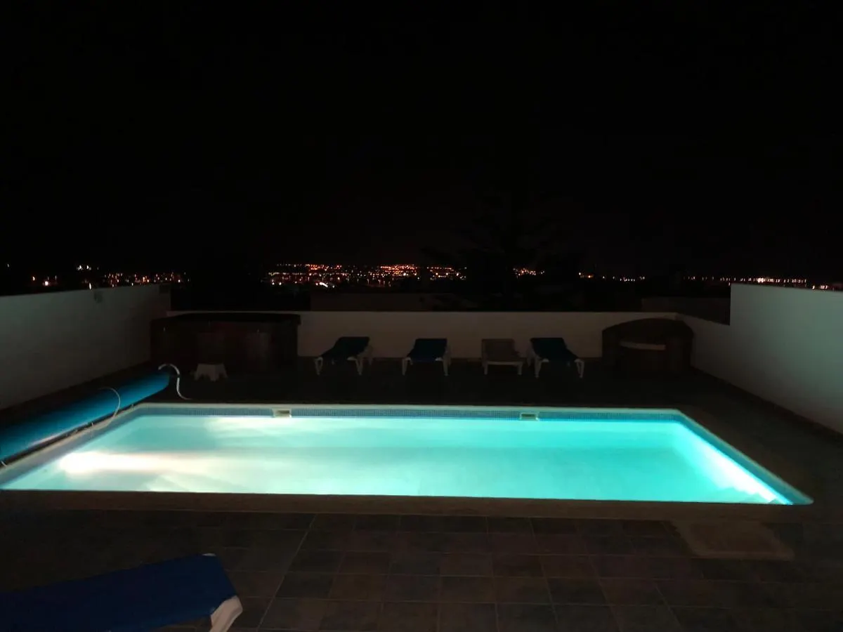 Villa Casa Bream 普拉亚布兰卡